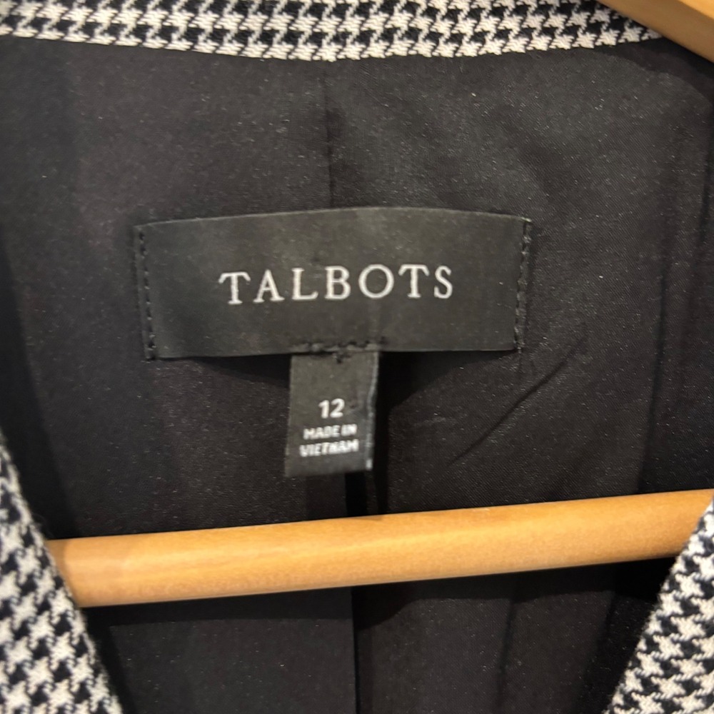 Talbots Black White Houndstooth Blazer Gold Crest Button Jacket Size 12 - Picture 3 of 8